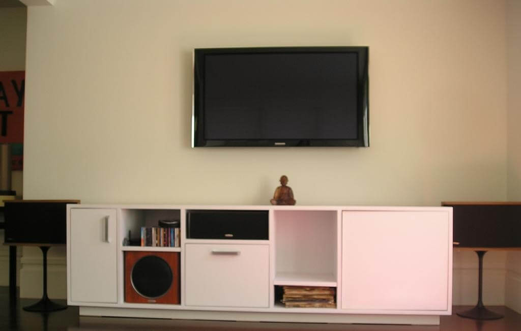 tv image for nottingham handyman